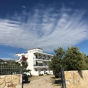 Calliope Appartement Himare